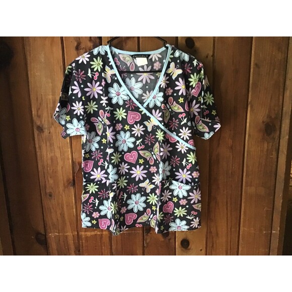 CASSANDRO O BRAND SIZE L SCRUB TOP Floral Heart Butterfly Pocket - Picture 1 of 6